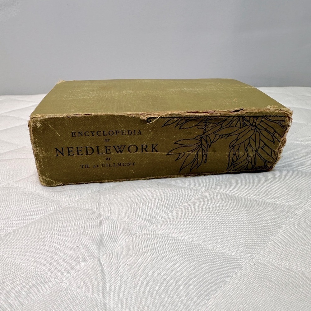 Antique Needlework Encyclopedia English Embroidery Pattern Guide Circa 1900 Book - Picture 8 of 8